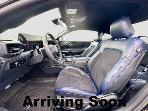 2025 Ford Mustang Dark Horse Fastback