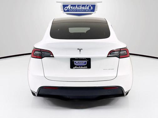 Pearl White Multi-Coat 2021 Tesla Model Y Long Range Dual Motor All-Wheel Drive