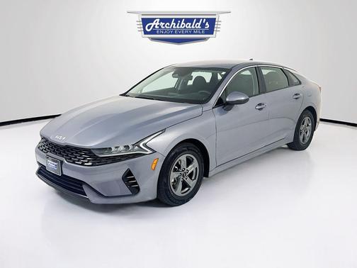 Everlasting Silver 2023 Kia K5 LXS