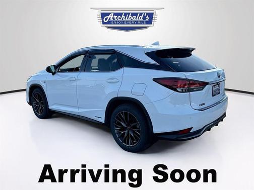 White 2022 Lexus RX 450h Base