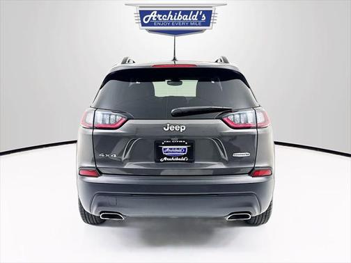 2022 Jeep Cherokee Latitude Lux