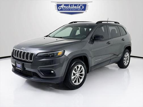 2022 Jeep Cherokee Latitude Lux