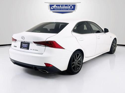 2017 Lexus IS 350 Base