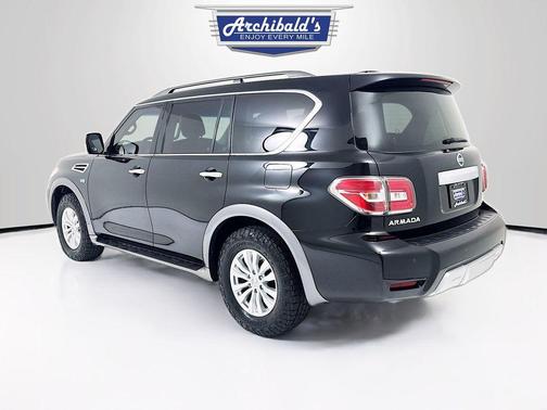 2017 Nissan Armada SV