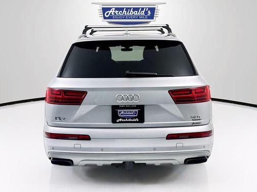 2017 Audi Q7 3.0T Premium
