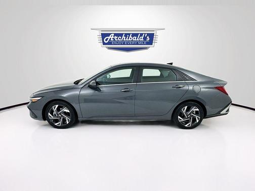 Ecotronic Gray 2025 Hyundai ELANTRA SEL