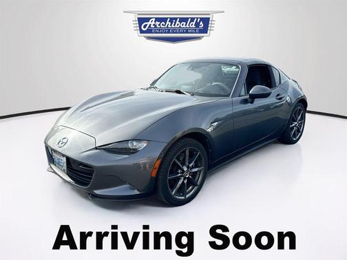 Machine Gray 2017 Mazda MX-5 Miata RF Grand Touring