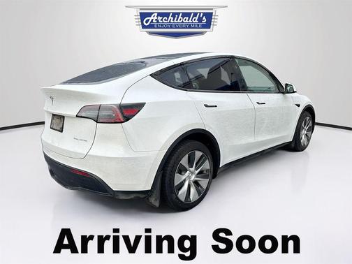 2023 Tesla Model Y Long Range Dual Motor All-Wheel Drive