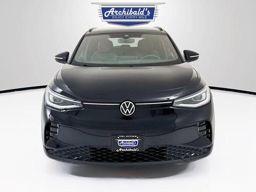 Deep Black Pearl 2023 Volkswagen ID.4 AWD Pro S