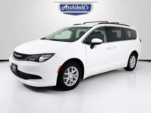 2020 Chrysler Voyager LXI