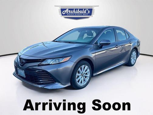 2018 Toyota Camry LE