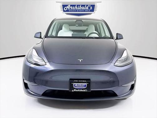 2023 Tesla Model Y Long Range Dual Motor All-Wheel Drive