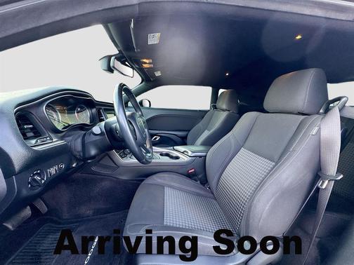 Destroyer Gray Clearcoat 2017 Dodge Challenger R/T