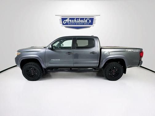 Magnetic Gray Metallic 2018 Toyota Tacoma TRD Sport