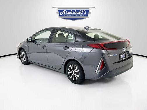 2017 Toyota Prius Prime Plus