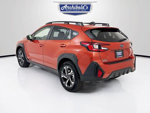 Sun Blaze Pearl 2024 Subaru Crosstrek Premium