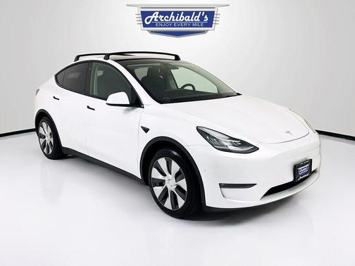 Pearl White Multi-Coat 2021 Tesla Model Y Long Range Dual Motor All-Wheel Drive