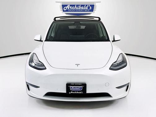 Pearl White Multi-Coat 2021 Tesla Model Y Long Range Dual Motor All-Wheel Drive