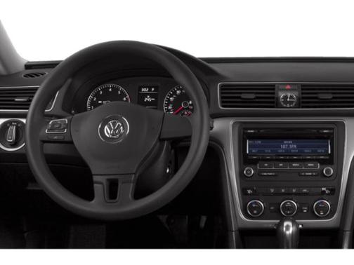 Reflex Silver Metallic 2015 Volkswagen Passat 1.8T Limited Edition