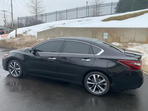 2017 Nissan Altima 2.5 SR