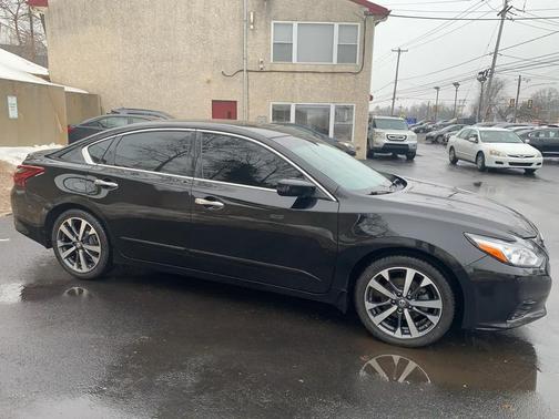 2017 Nissan Altima 2.5 SR