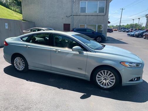 TEAL 2014 Ford Fusion Energi Titanium