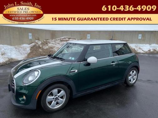 British Racing Green Metallic 2018 MINI Hardtop Cooper