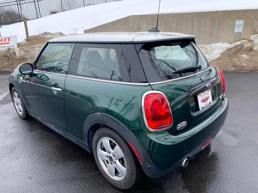 British Racing Green Metallic 2018 MINI Hardtop Cooper