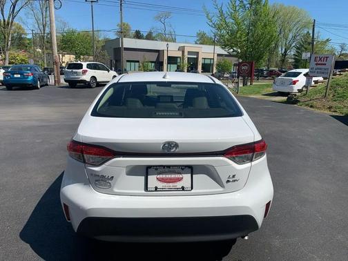 Ice Cap 2026 Toyota Corolla Hybrid LE