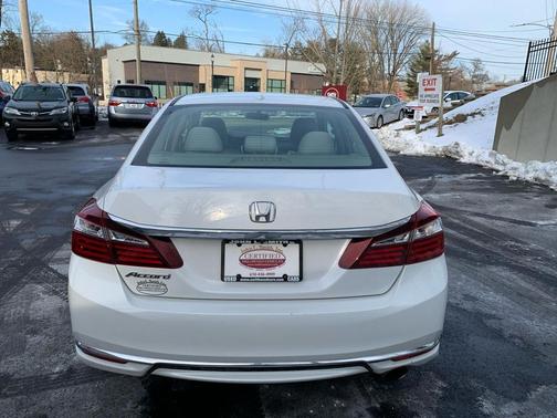 2017 Honda Accord EX