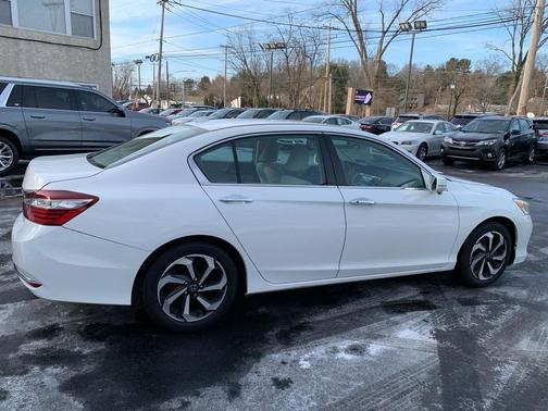 2017 Honda Accord EX