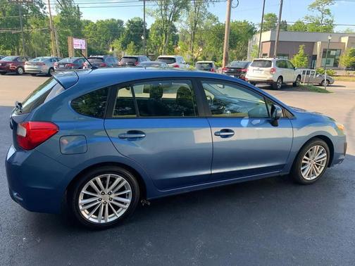 Quartz Blue Pearl 2014 Subaru Impreza 2.0i Premium