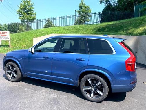 2017 Volvo XC90 T5 R-Design
