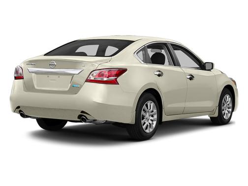 Pearl White 2014 Nissan Altima 2.5 S