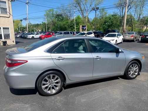 2016 Toyota Camry XLE