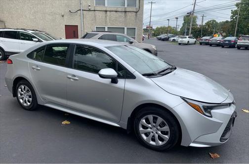 2024 Toyota Corolla Hybrid LE