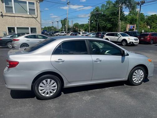 Classic Silver Metallic 2011 Toyota Corolla S