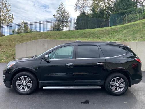 2016 Chevrolet Traverse 2LT