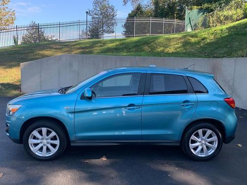 2013 Mitsubishi Outlander Sport SE