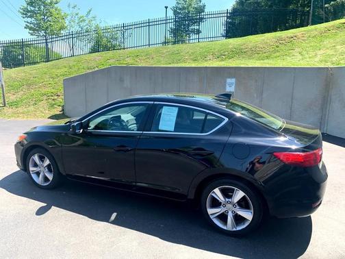 2014 Acura ILX 2.0L Technology