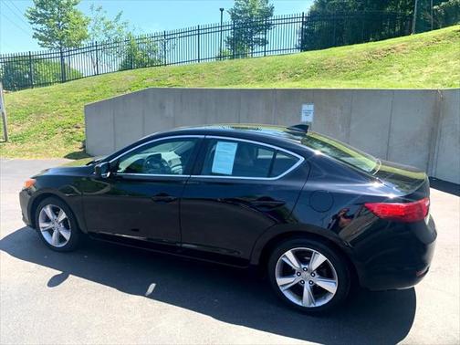 2014 Acura ILX 2.0L Technology