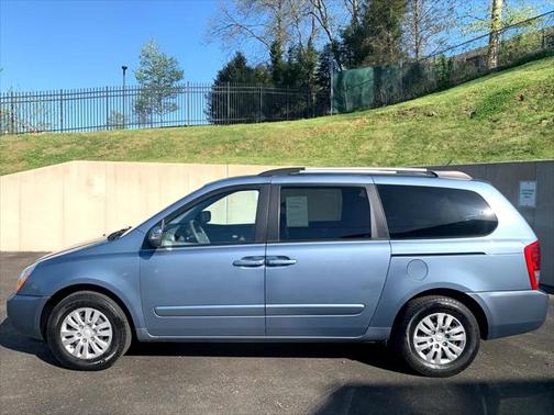 2012 Kia Sedona LX