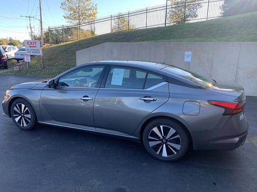 2019 Nissan Altima 2.5 SV