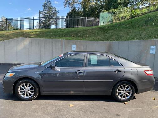 2010 Toyota Camry Hybrid Base