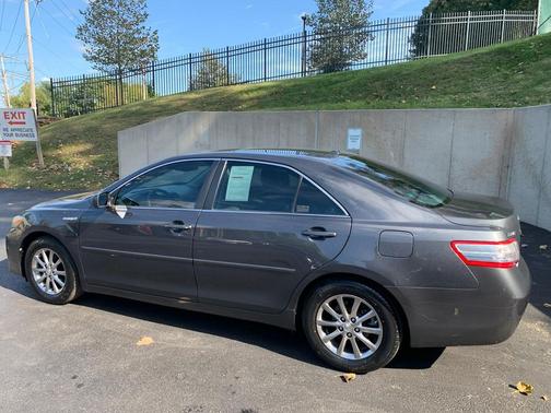 2010 Toyota Camry Hybrid Base