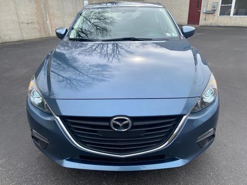 2016 Mazda Mazda3 i Sport
