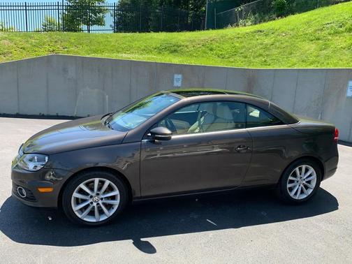 Indium Gray Metallic 2014 Volkswagen Eos Komfort