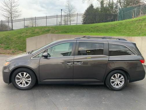 Modern Steel Metallic 2014 Honda Odyssey EX-L