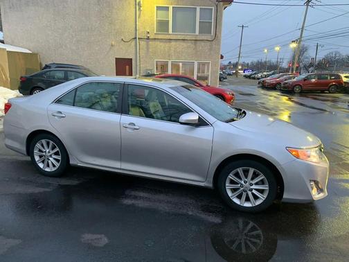 2012 Toyota Camry XLE