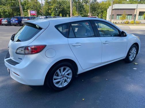 2013 Mazda Mazda3 i Touring
